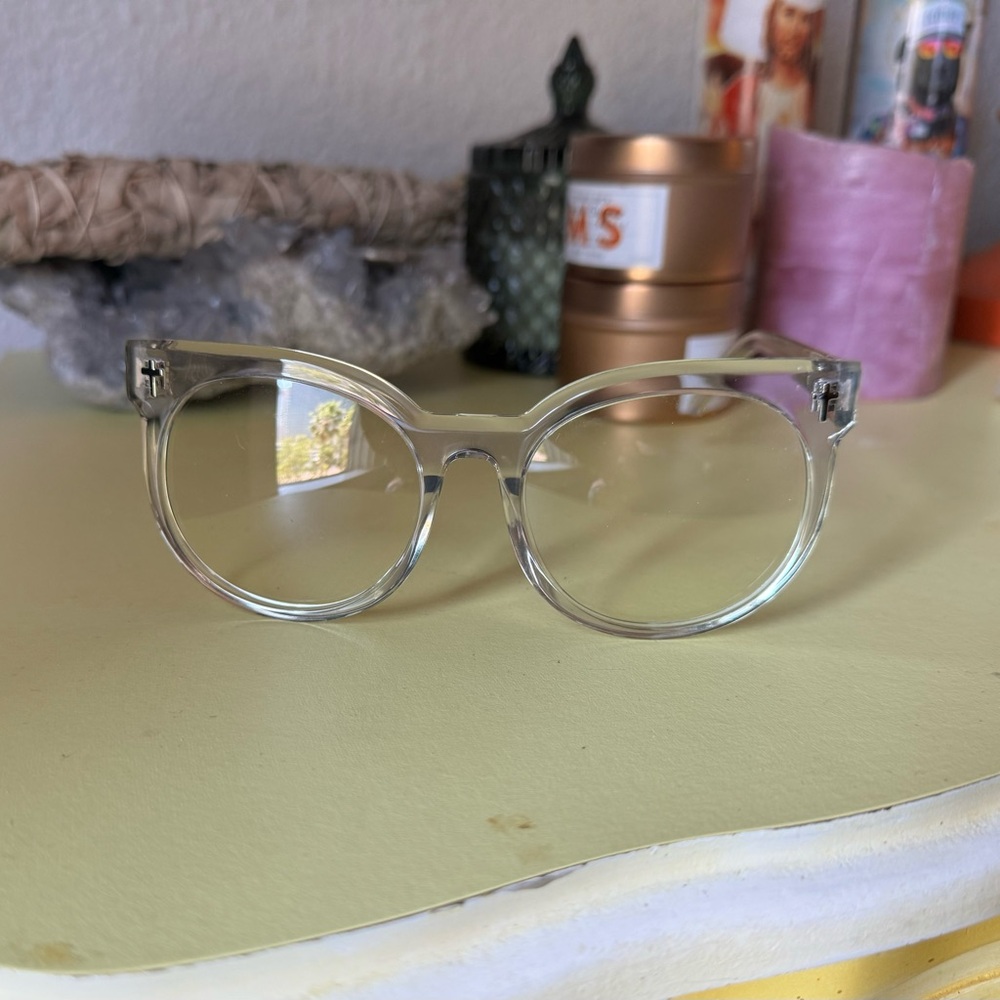 Valley Eyewear Leeches — Crystal